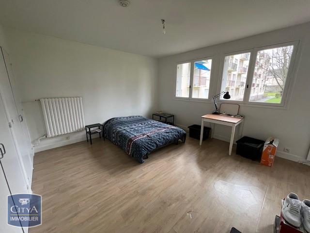 Appartement 1 pièce - 26m² - LAVAL