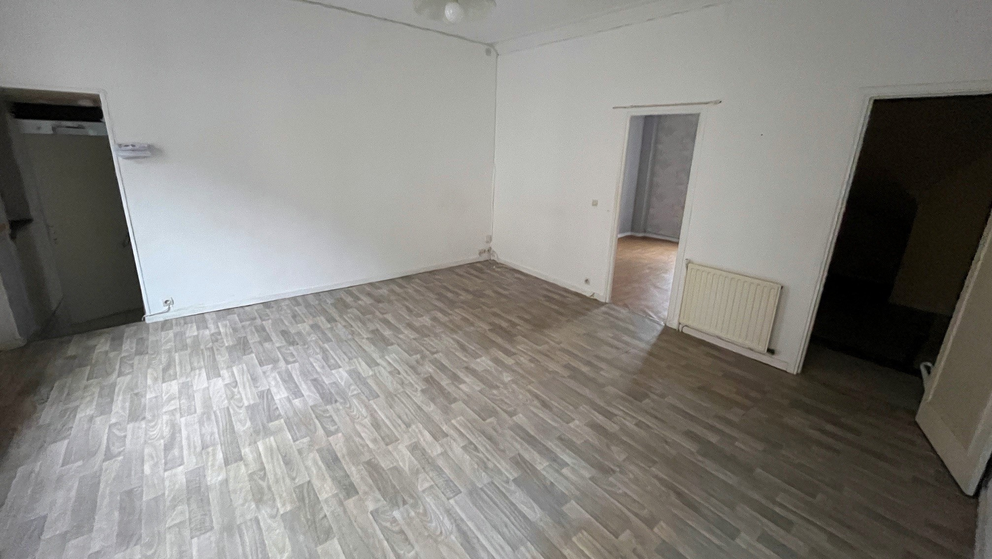 Appartement 2 pièces - 60m² - IVRY LA BATAILLE