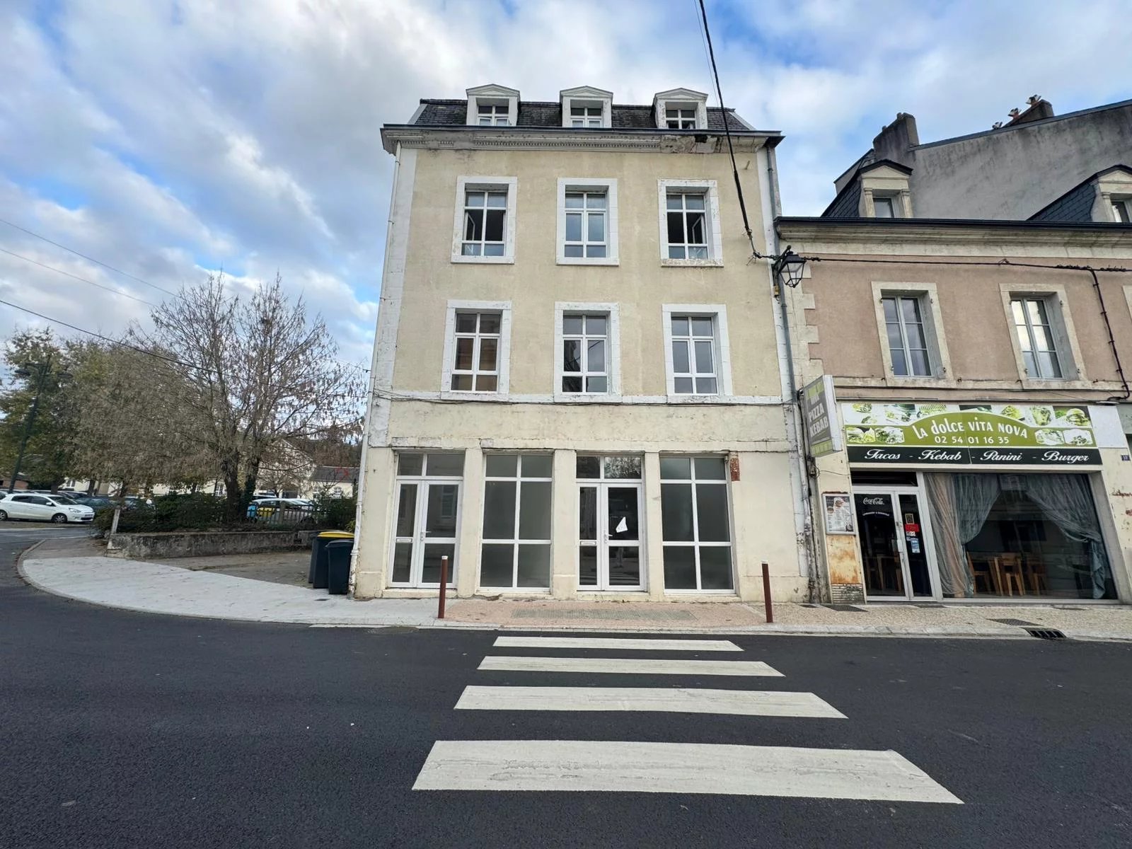 Local commercial  - ARGENTON SUR CREUSE