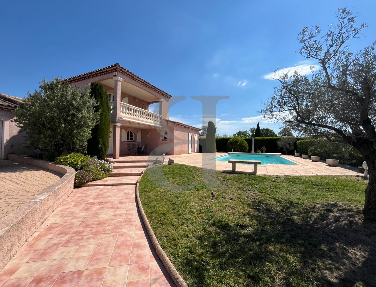 Maison 4 pièces - 156m² - MAUSSANE LES ALPILLES