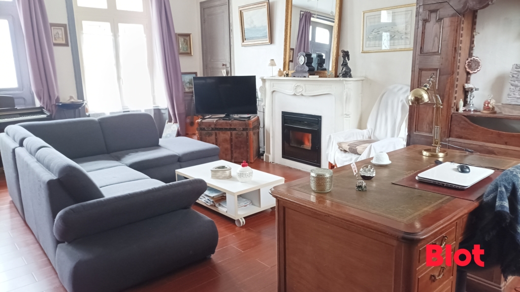 Maison 5 pièces - 120m² - ST AUBIN DU CORMIER