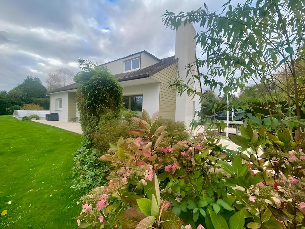 Maison 6 pièces - 157m² - ISNEAUVILLE