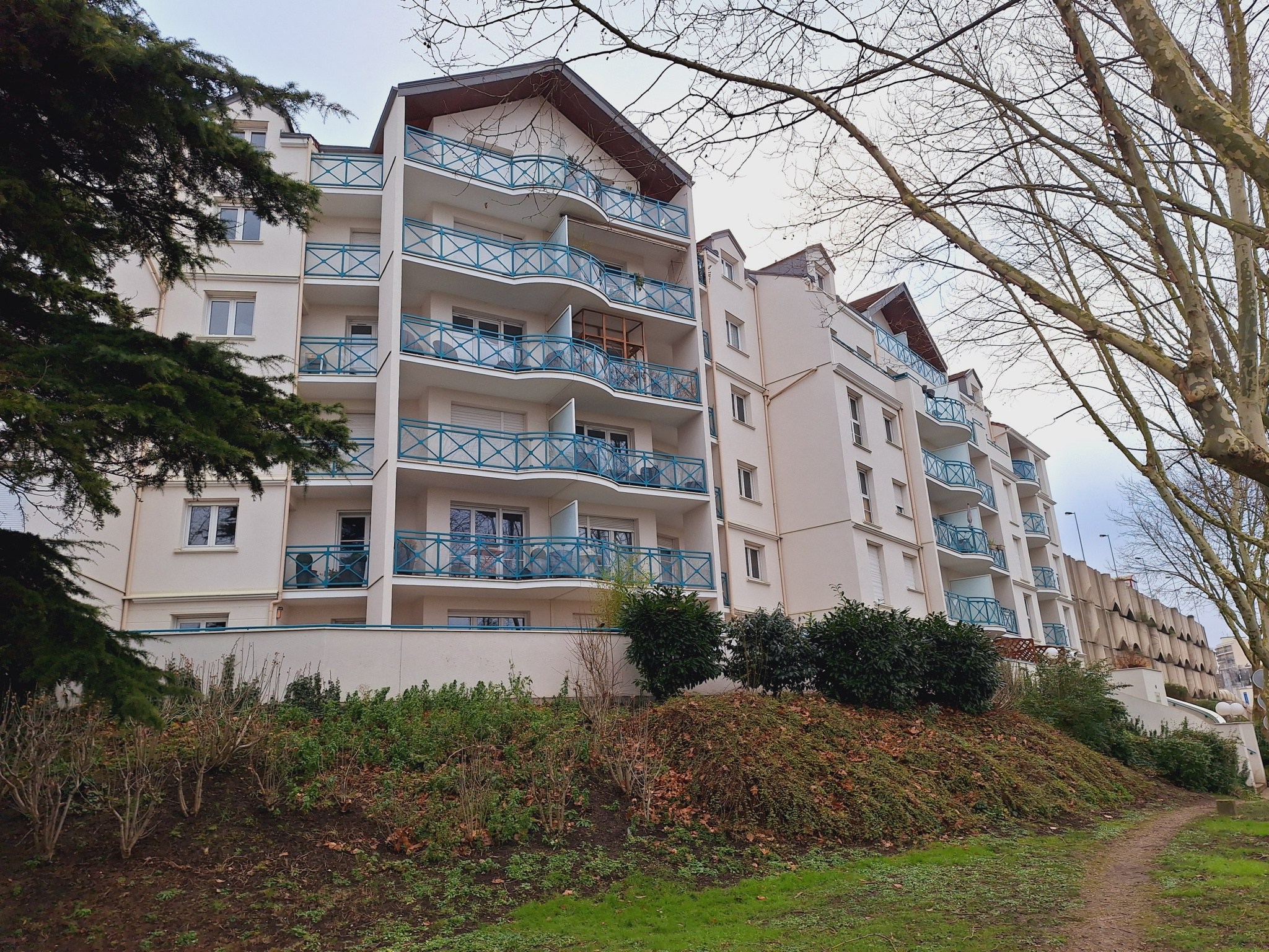 Appartement 4 pièces - 74m² - POISSY