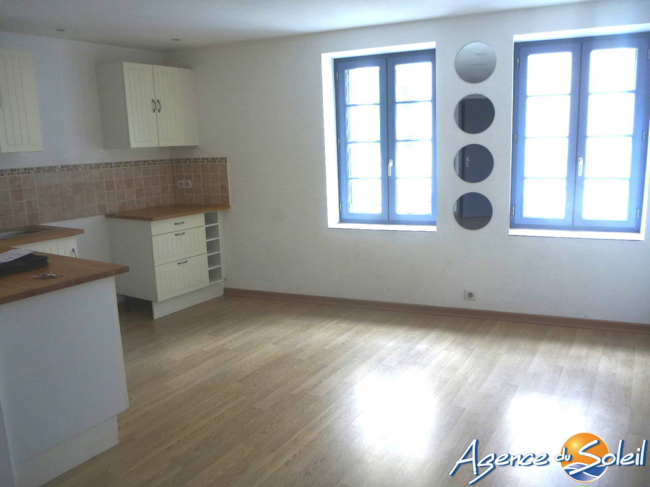 Immeuble  - 110m² - LEZIGNAN CORBIERES