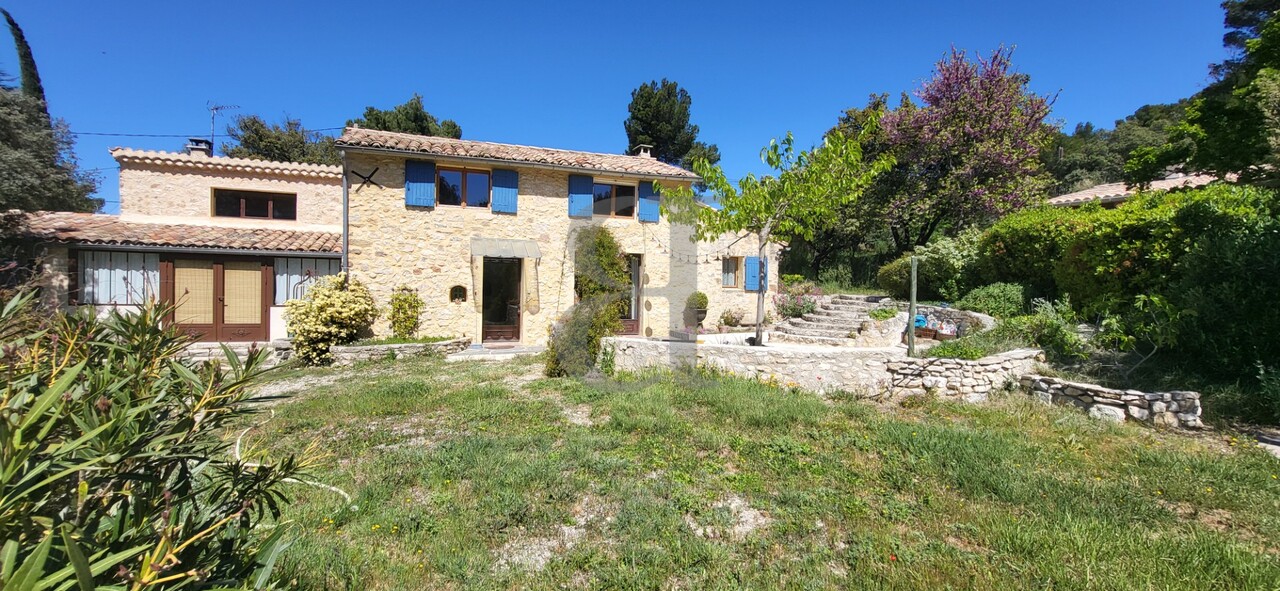 Maison 5 pièces - 175m² - LE BARROUX