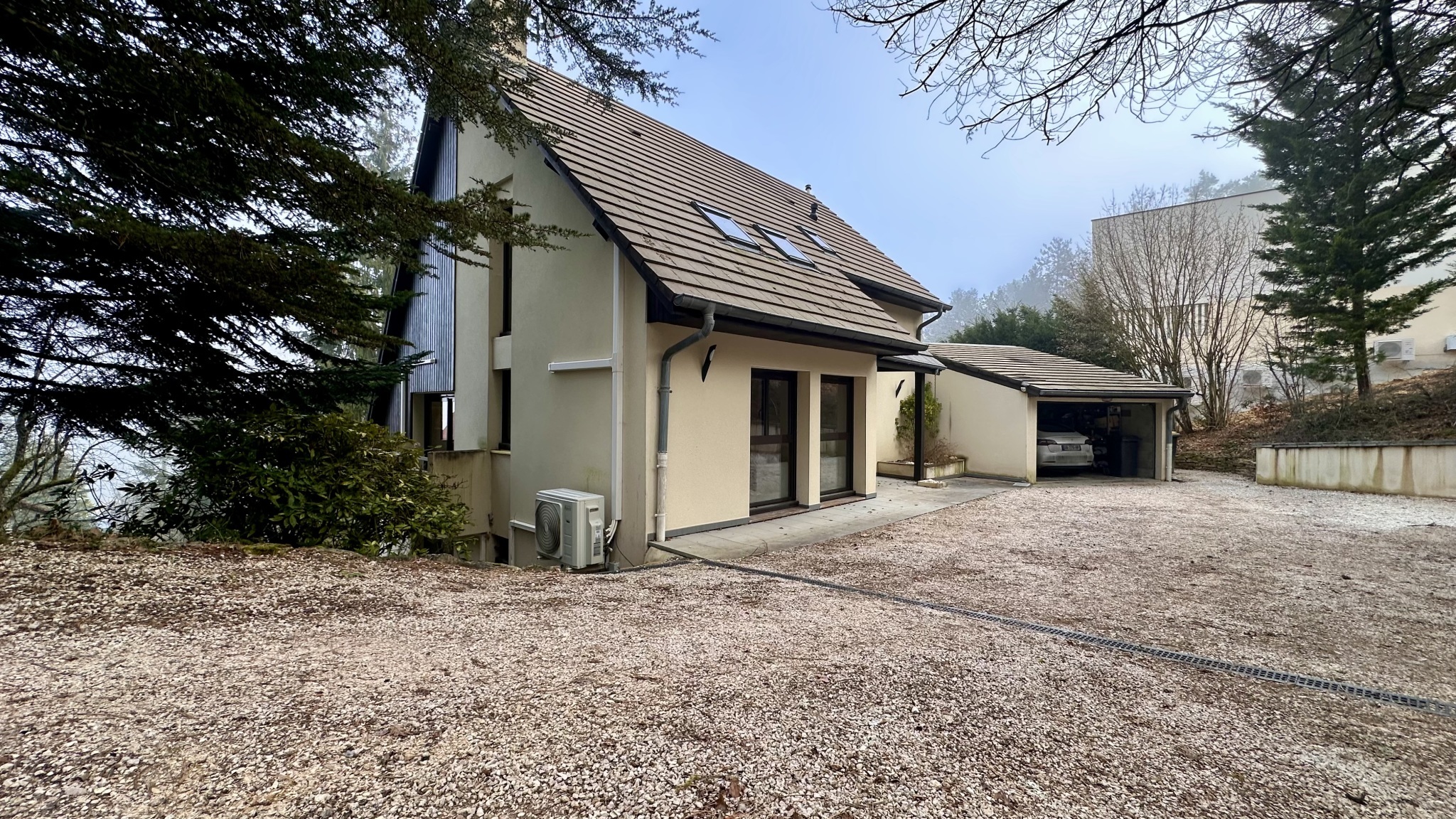 Maison 5 pièces - 150m² - VELARS SUR OUCHE