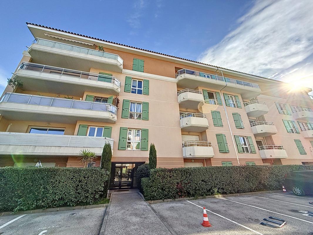 Appartement 2 pièces - 36m² - ANTIBES