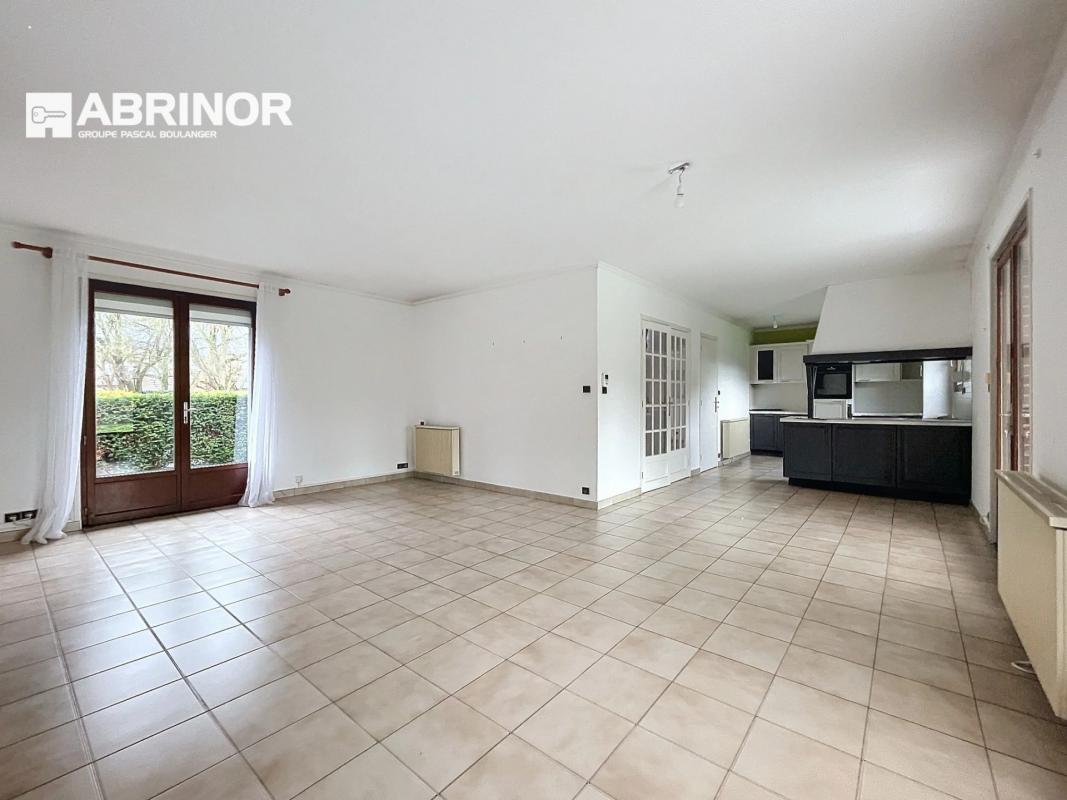 Maison 4 pièces - 91m² - VENDEVILLE