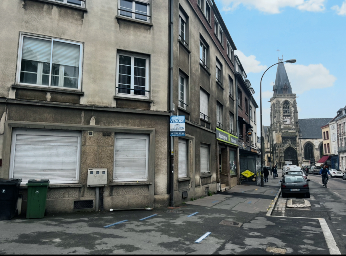 Local commercial  - 66m² - AMIENS