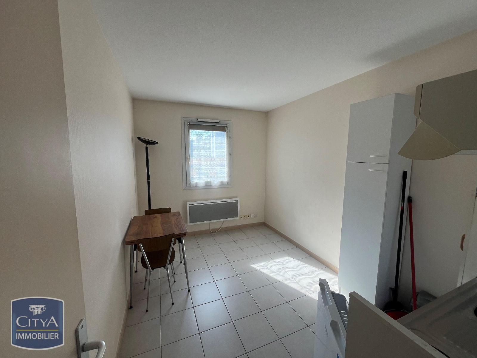 Appartement 1 pièce - 12m² - TOURS