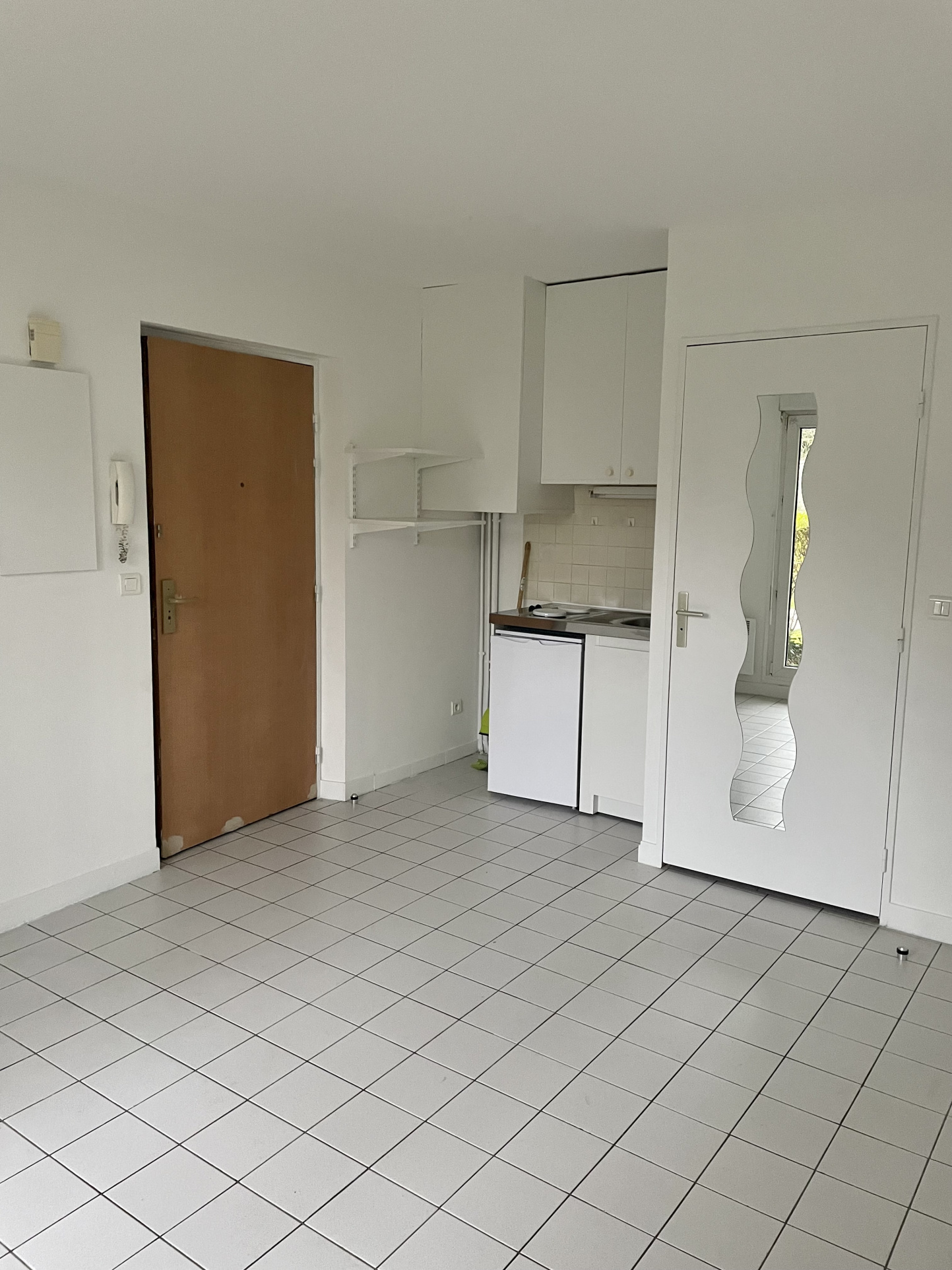 Appartement 1 pièce - 16m² - ST MAUR DES FOSSES