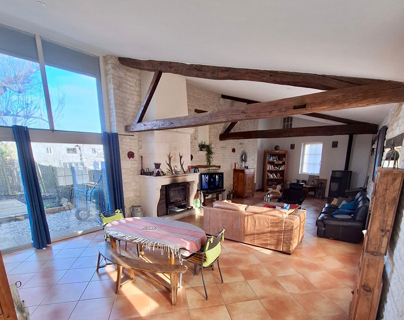 Maison 6 pièces - 160m² - ST JEAN DE LIVERSAY