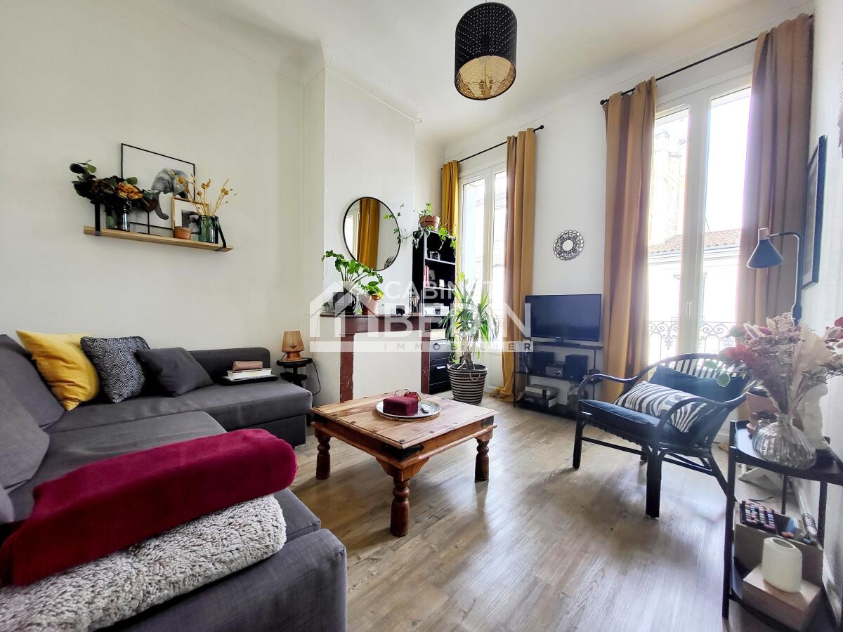 Appartement 1 pièce - 33m² - BORDEAUX