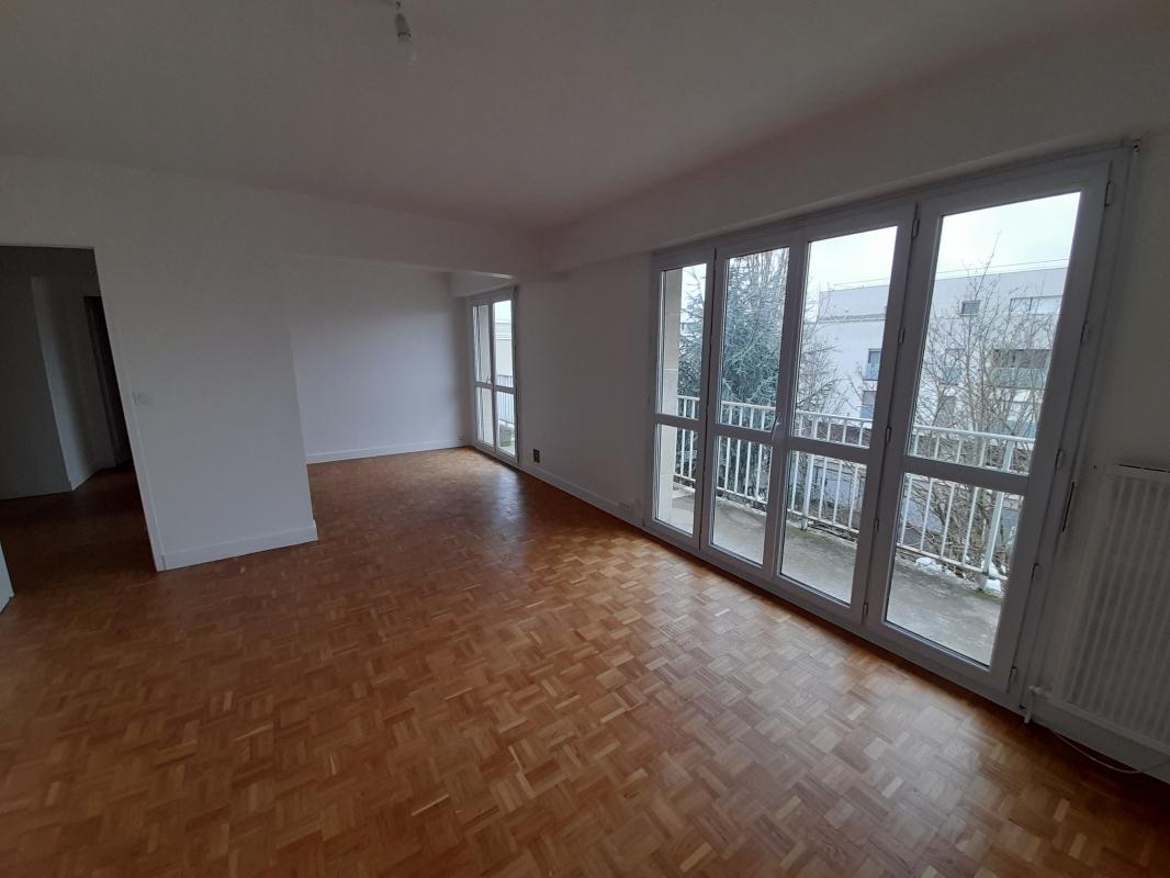 Appartement 4 pièces - 90m² - L HAY LES ROSES