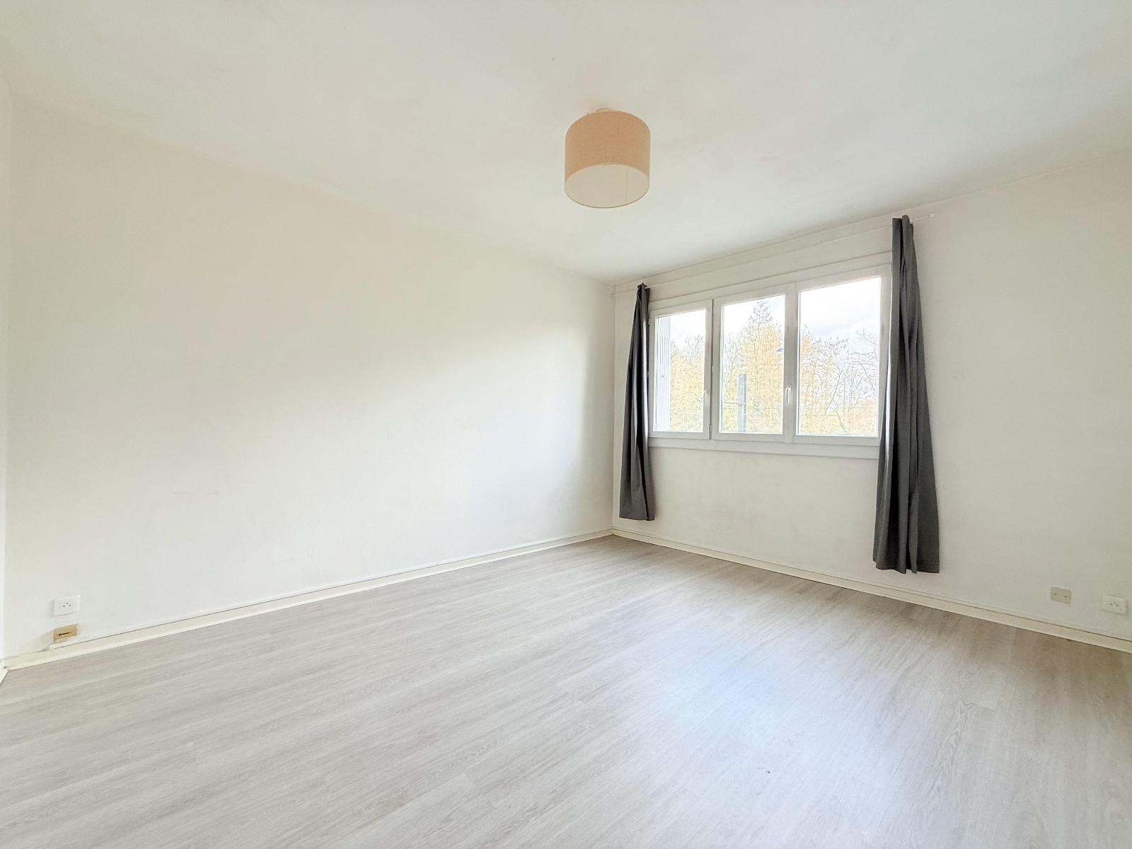 Appartement 1 pièce - 32m² - NANTES