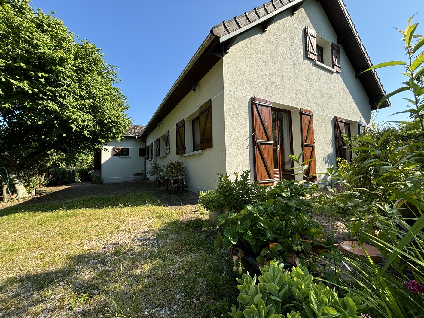 Maison 8 pièces - 165m² - EPAIGNES