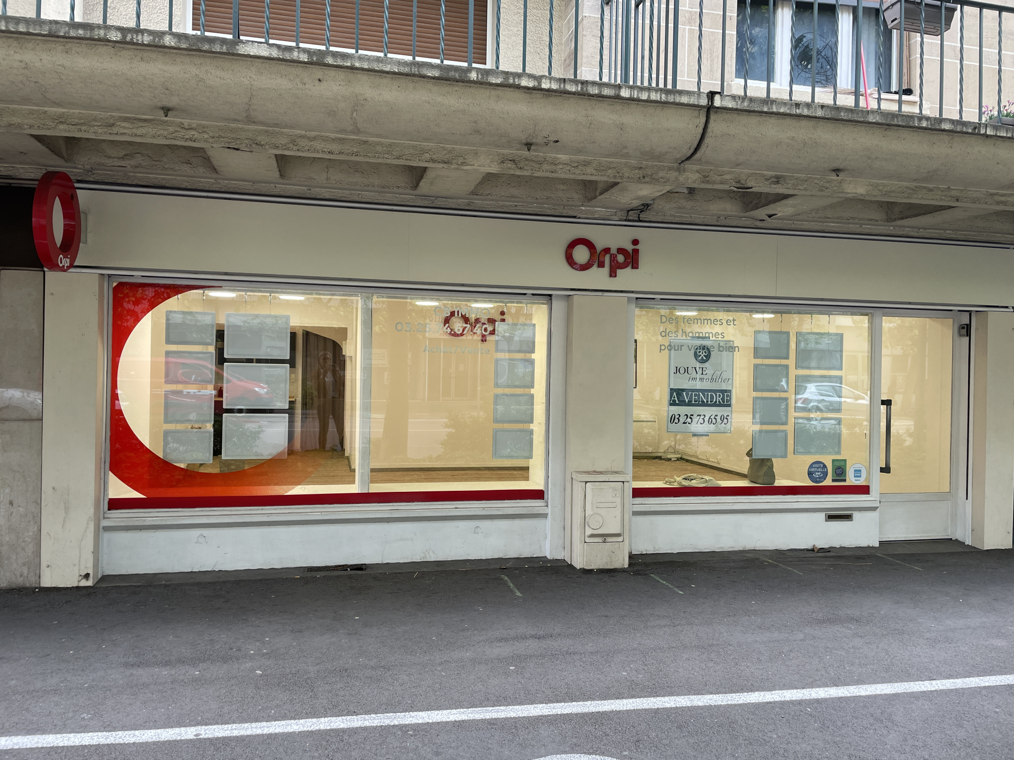 Local Professionnel  - 44m² - TROYES