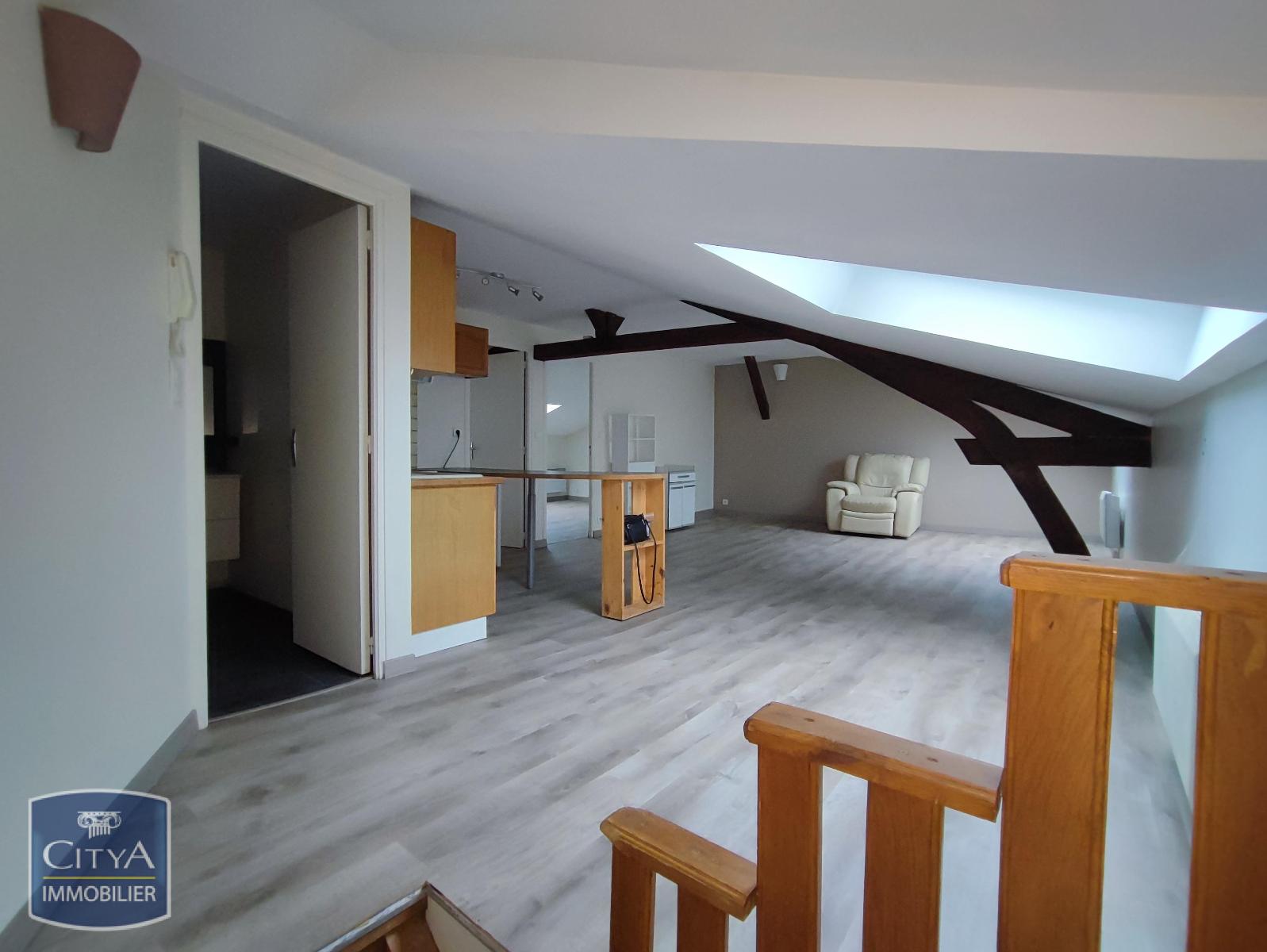 Appartement 3 pièces - 39m² - ST LEONARD DE NOBLAT