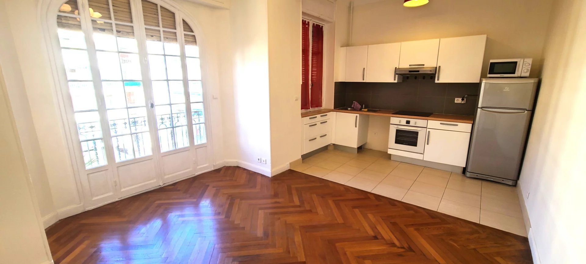 Appartement 3 pièces - 52m² - NICE