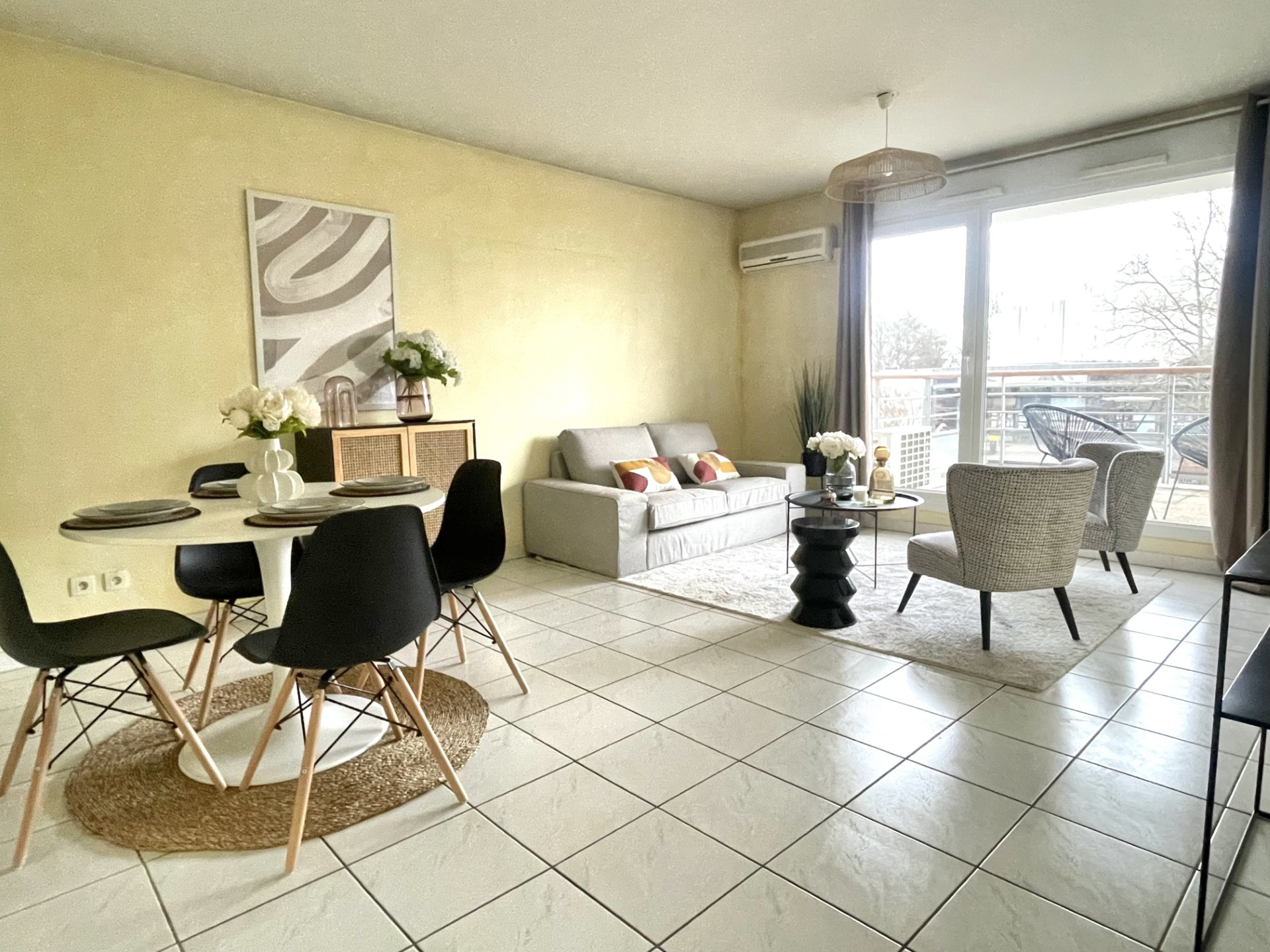 Appartement 3 pièces - 64m² - CRAPONNE