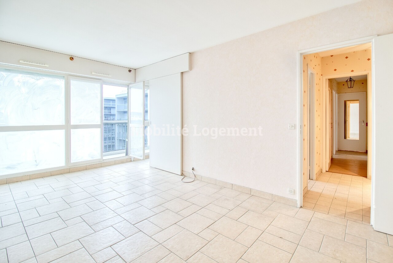 Appartement 3 pièces - 67m² - SARTROUVILLE