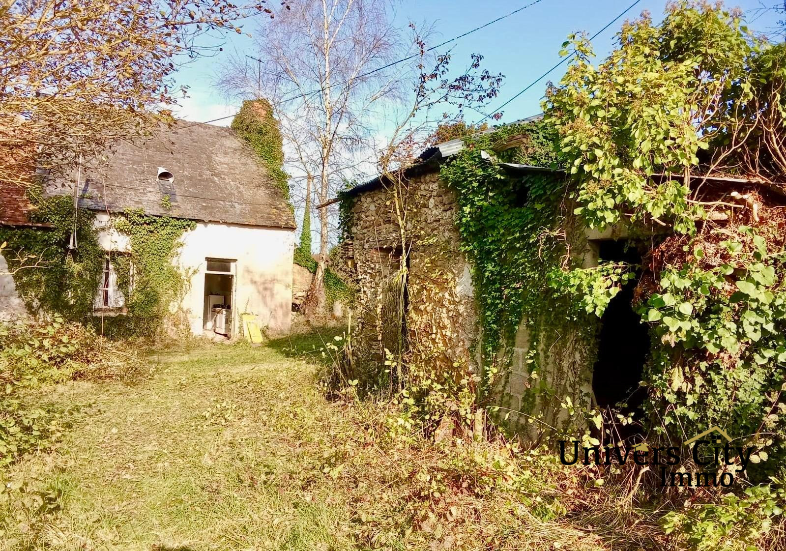 Maison 6 pièces - 50m² - BAUGE EN ANJOU