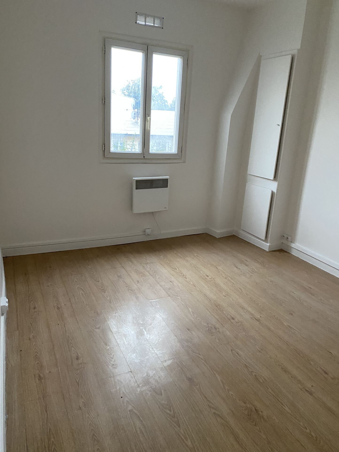 Appartement 2 pièces - 37m² - ST DENIS