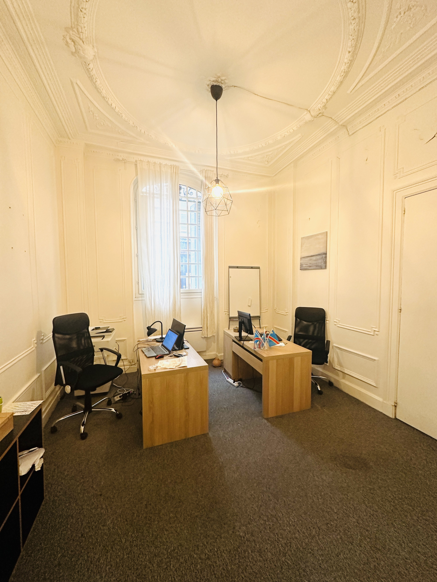 Local Professionnel  - 56m² - PARIS  - 9ème