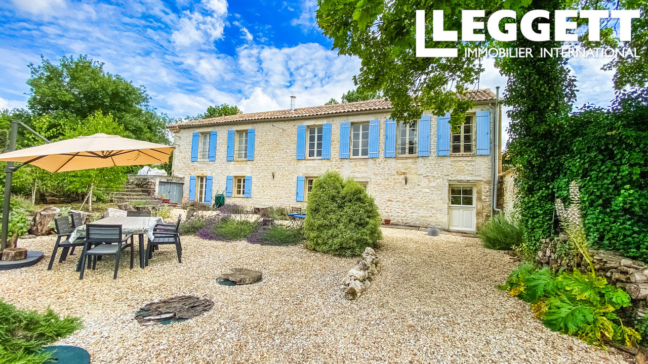 Maison 7 pièces - 165m² - ST GEORGES DES AGOUTS