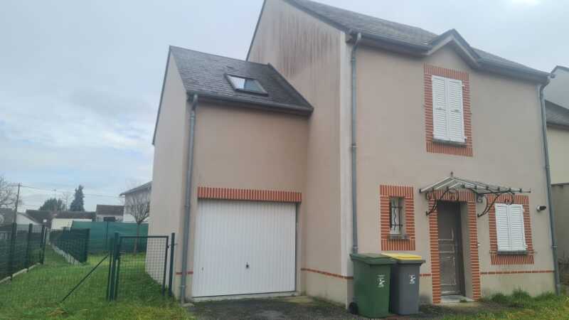 Maison  - 87m² - ORLEANS