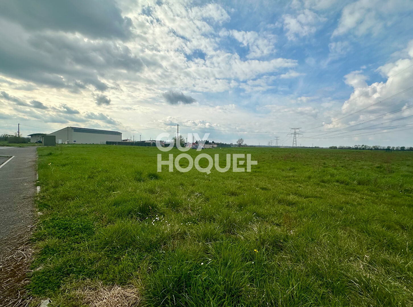Terrain  3 800m² 