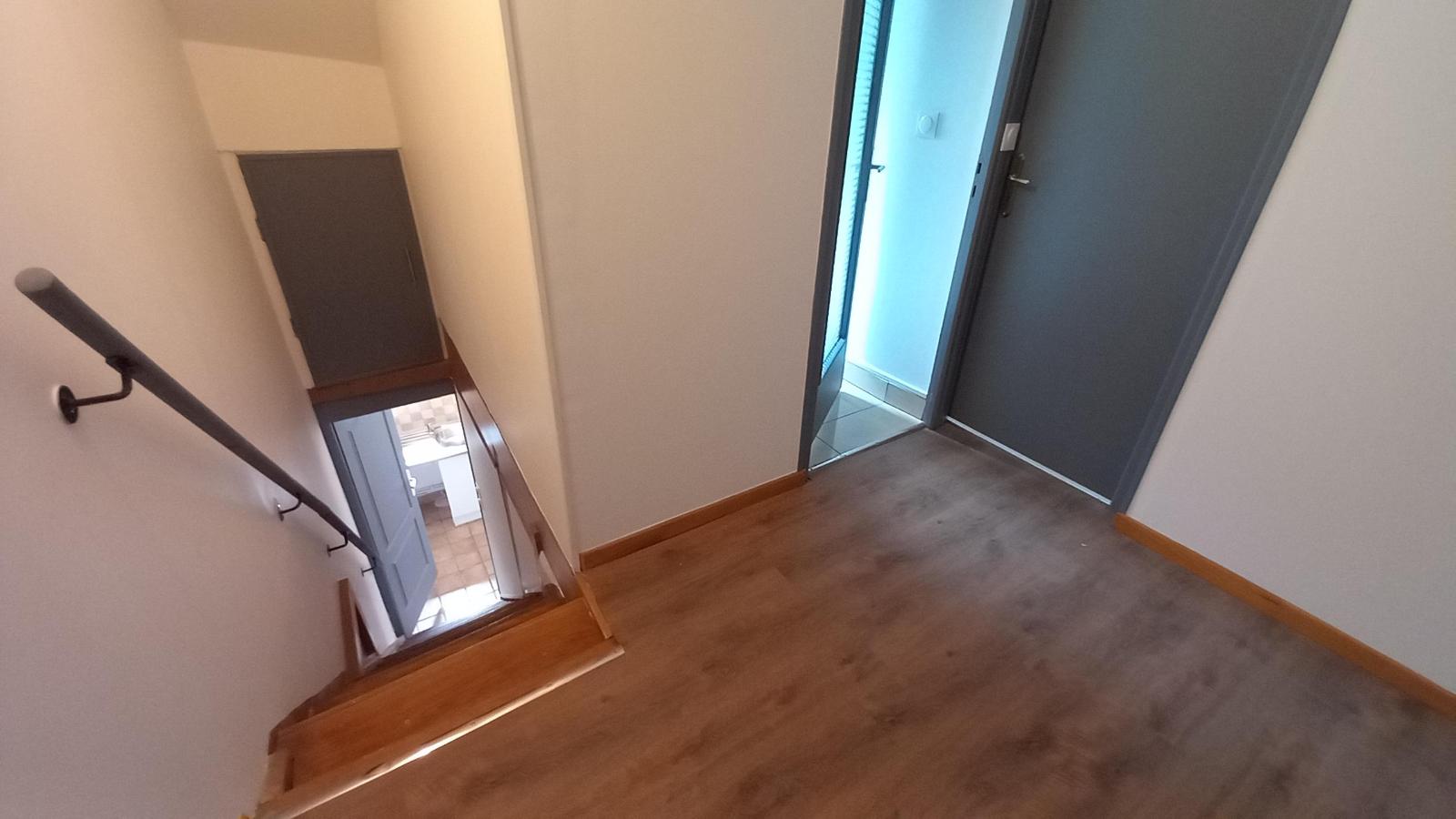 Appartement – Villeneuve-sur-Yonne, La Fontaine - Vue 4
