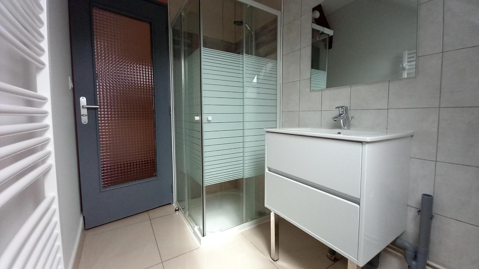 Appartement – Villeneuve-sur-Yonne, La Fontaine - Plus