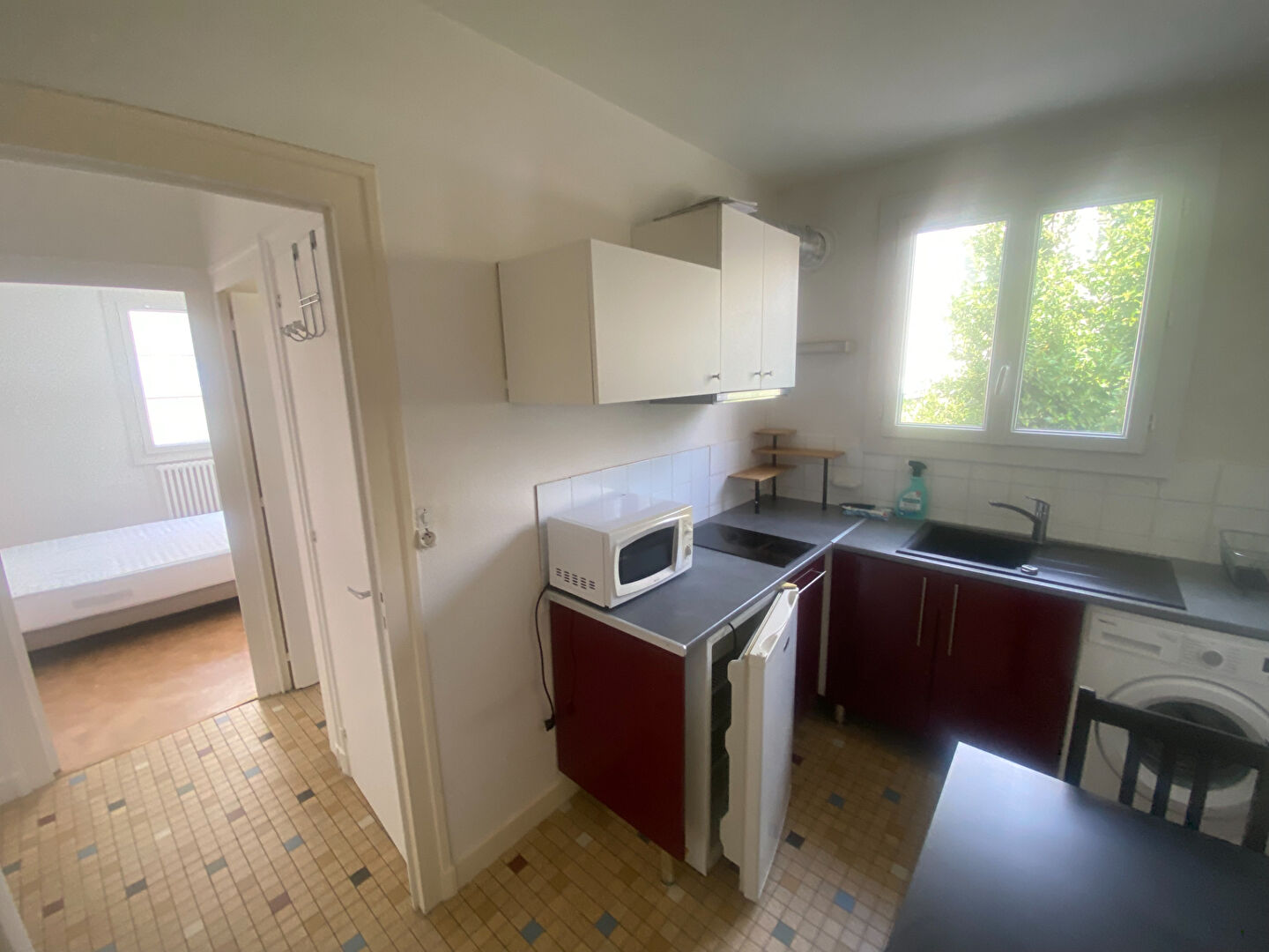 Image d'un location appartement 1 pièce 21m² à 440€ à tours (37200)