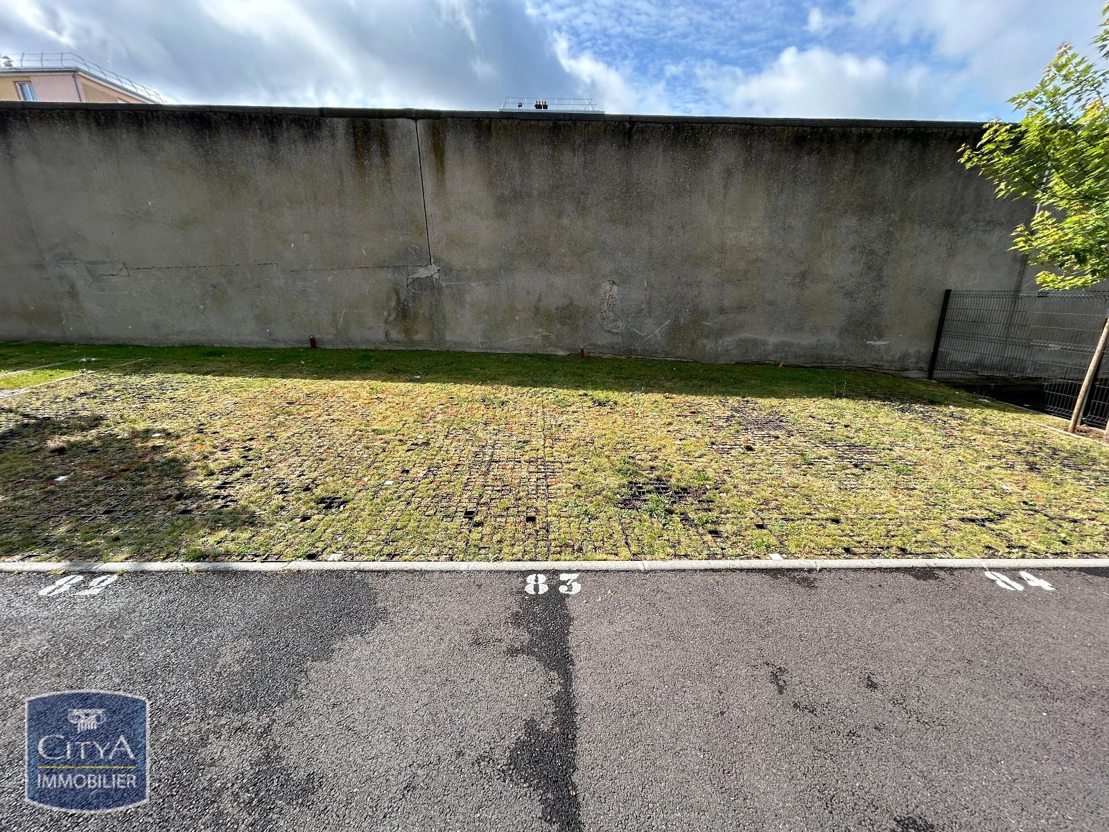 Location Parking PLAISIR 78370 - Vue 2