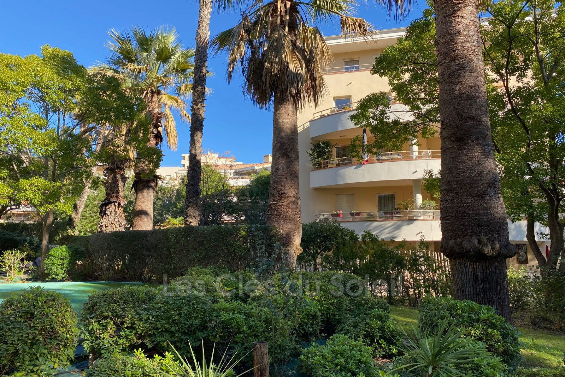 Appartement 4 pièces 90m² HYERES 83400 HYERES