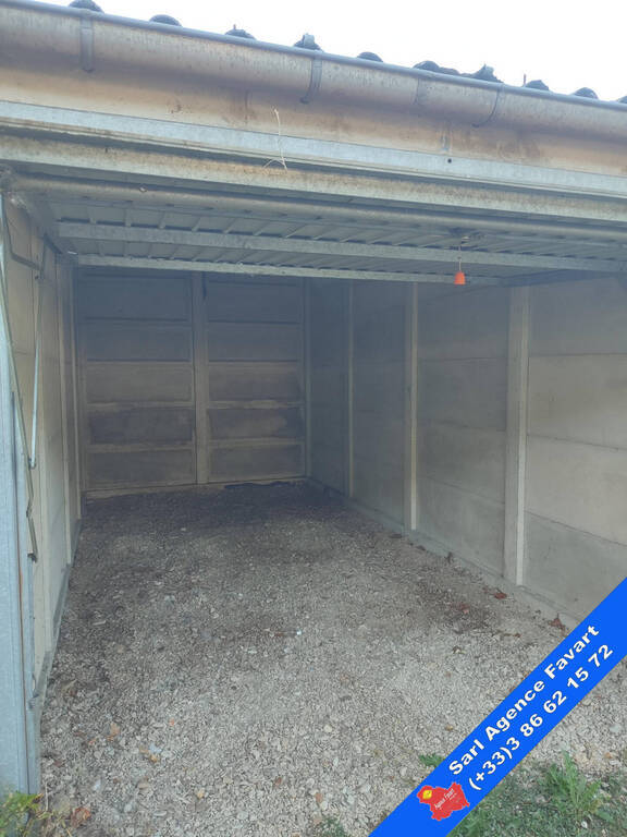 Location Parking MIGENNES 89400 - Vue 2