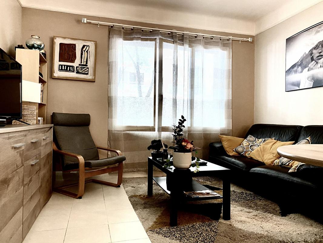 Appartement 4 pièces 80m² NIMES 30000 NIMES