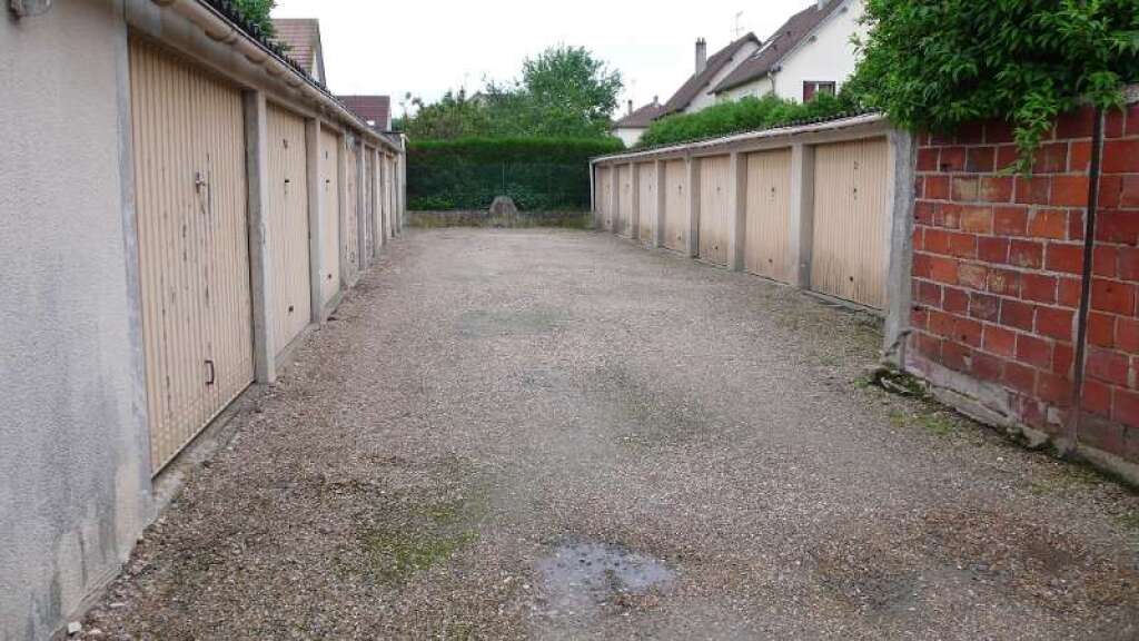 Location Parking VERNON 27200 - Vue 2