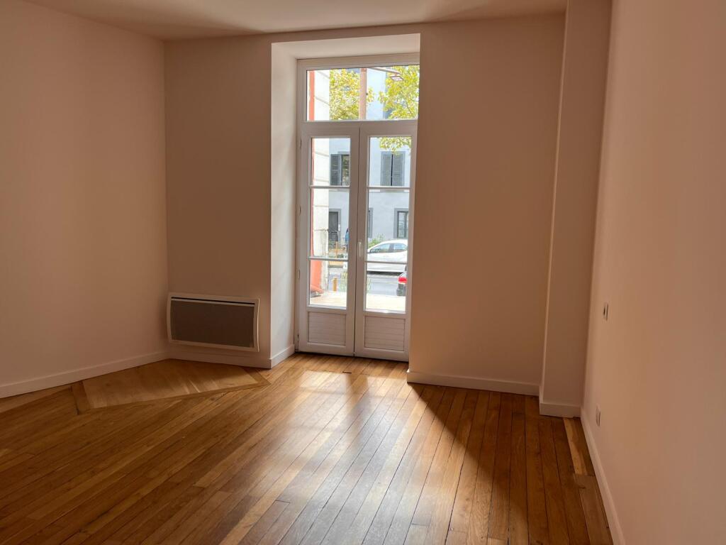 Appartement – Brioude, Haute-Loire - Vue 4