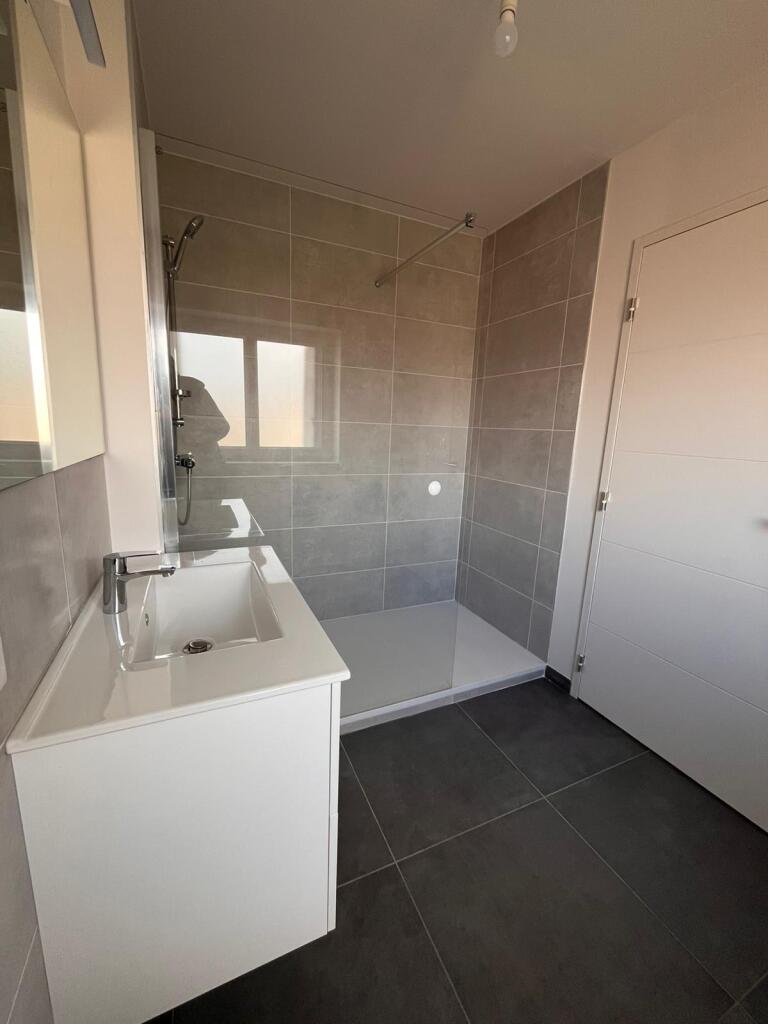 Appartement – Brioude, Haute-Loire - Plus
