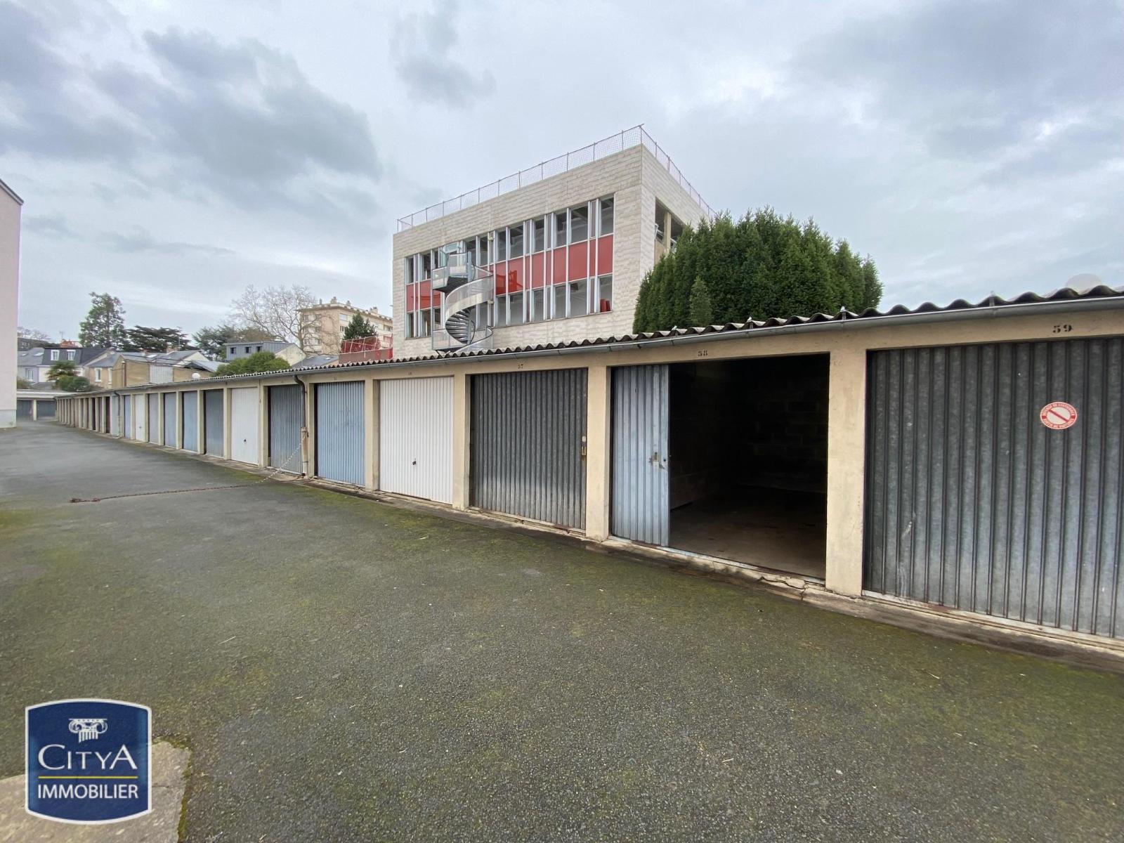 Location Parking LE MANS 72000 - Vue 2