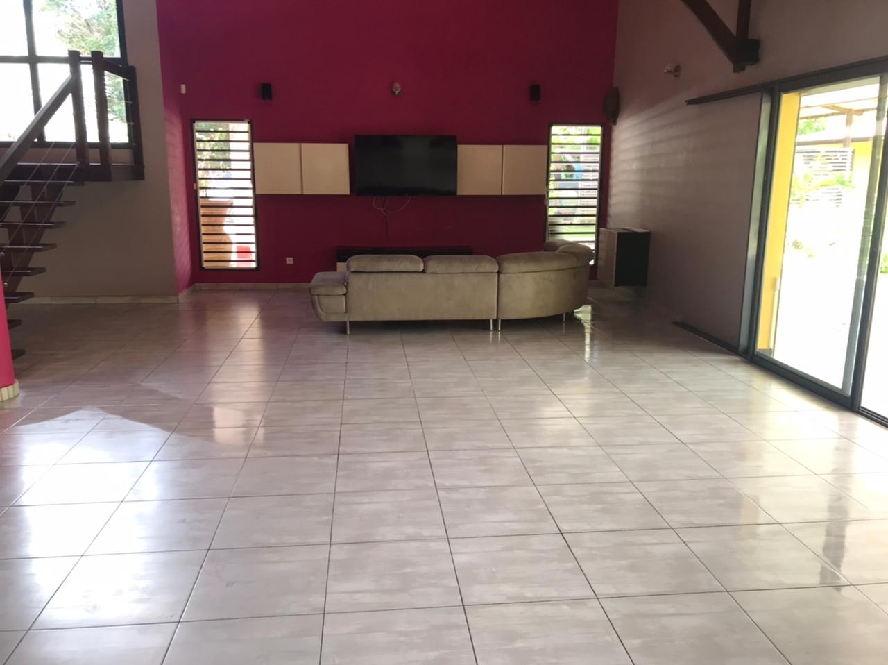Maison – MONTSINERY TONNEGRANDE GUYANE DROM - Plus
