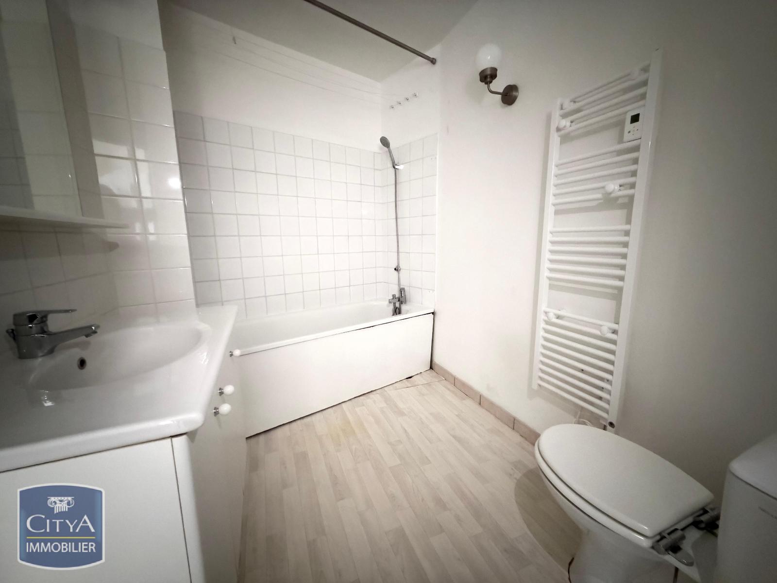Appartement – Rambouillet, Centre-ville, Yvelines - Plus