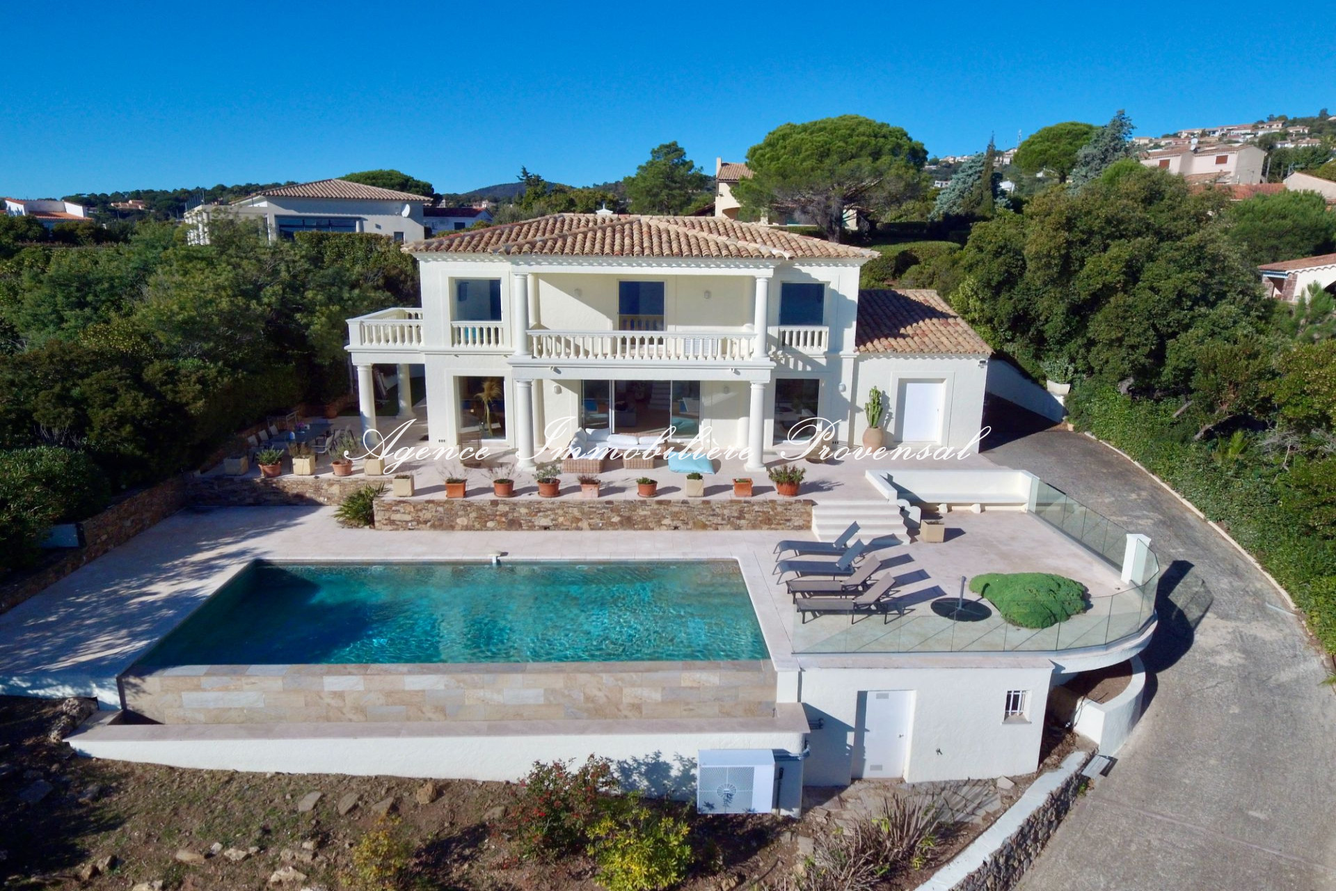Maison 5 pièces 200 m² · à Les Issambres · 200 m² · 2 095 000 €