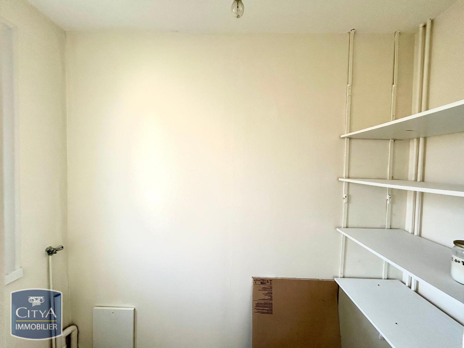 Appartement – Bourg-en-Bresse, Les Vennes - Vue 4