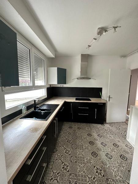 Appartement 5 pièces 122 m² · à Clermont Ferrand · 122 m² · 1 330 €/mois