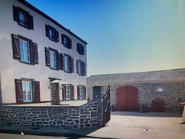 Maison 8 pièces 210 m² · à Saint-Ignat · 210 m² · 410 000 €