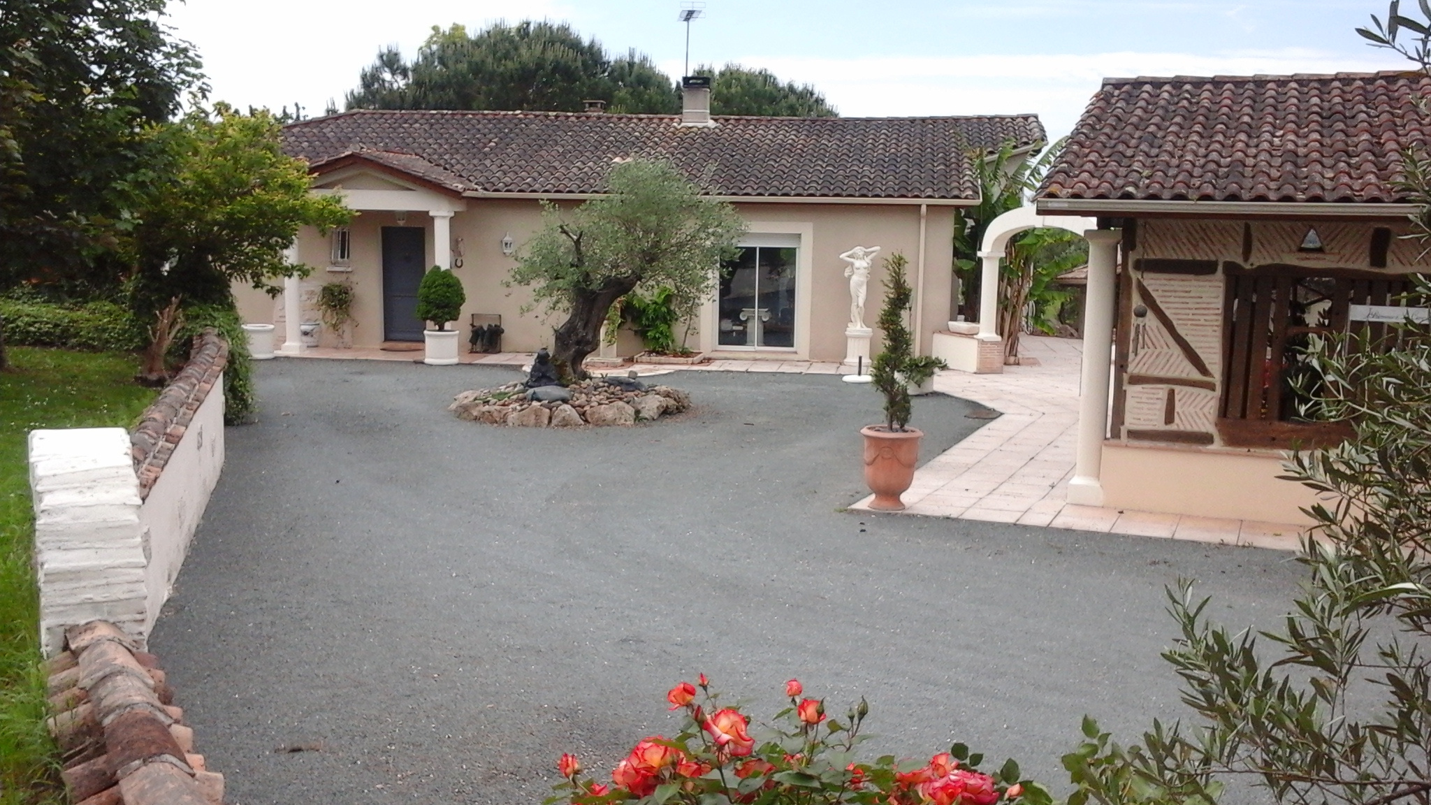 Maison 5 pièces 142 m² · à Birac-sur-Trec · 142 m² · 399 000 €
