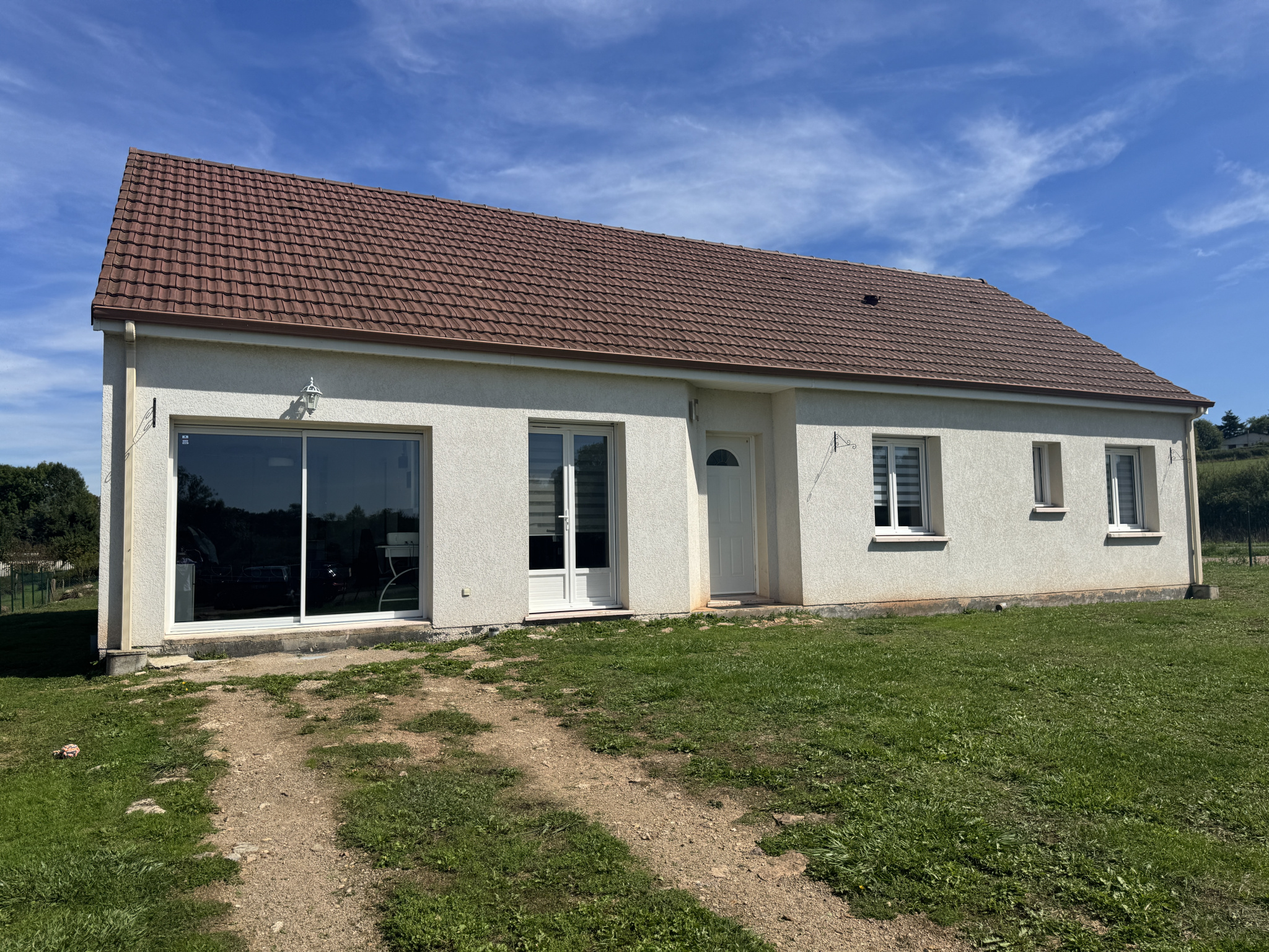 Maison 6 pièces 115 m² · à Chaumot · 115 m² · 162 000 €